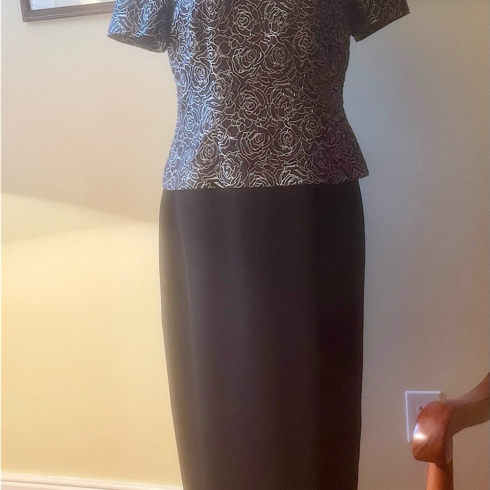 Elegant tea-length cocktail dress from Talbots, size 8
